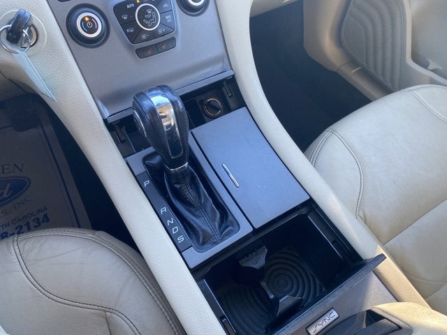 2016 Ford Taurus SEL