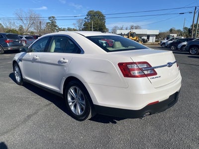 2016 Ford Taurus SEL