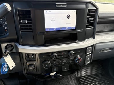 2027 Ford Super Duty F-450 DRW XL