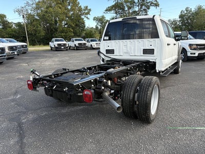 2027 Ford Super Duty F-450 DRW XL