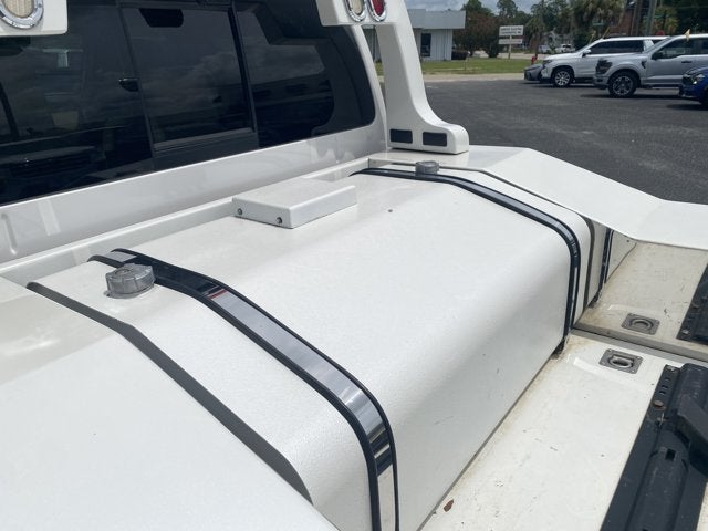 2016 Ford Super Duty F-550 DRW Lariat