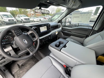 2026 Ford Super Duty F-350 DRW XL