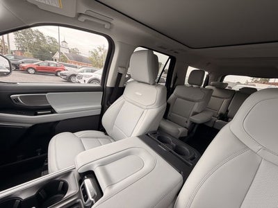 2027 Ford Expedition Max Platinum
