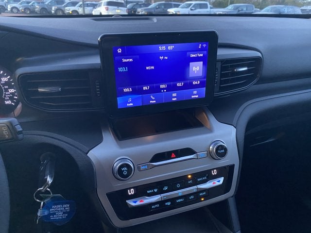 2021 Ford Explorer Base