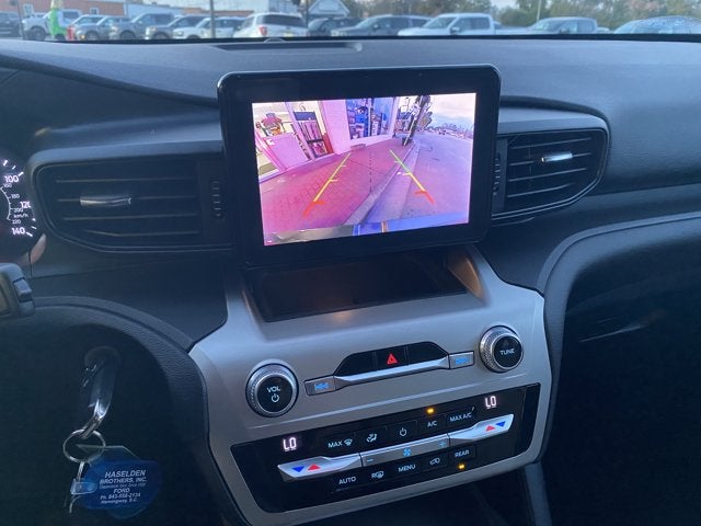 2021 Ford Explorer Base