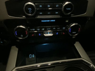 2022 Ford Super Duty F-250 SRW LARIAT