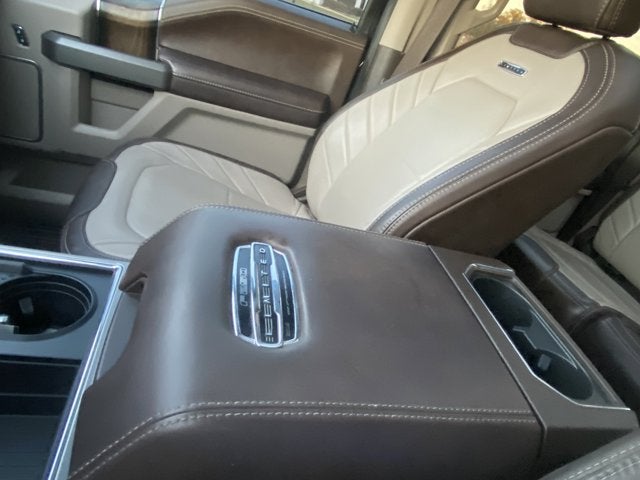 2019 Ford Super Duty F-250 SRW LIMITED.