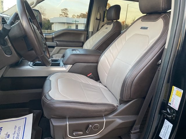 2019 Ford Super Duty F-250 SRW LIMITED.