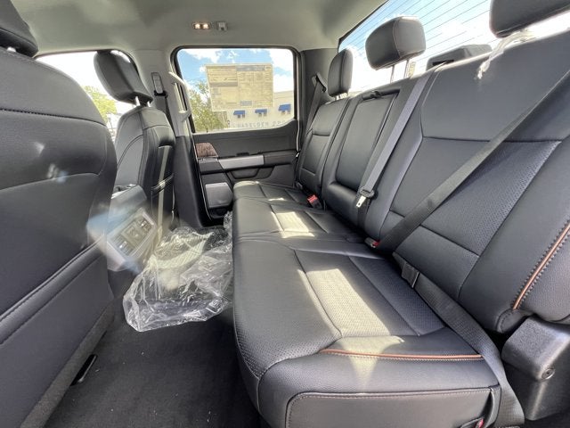 2027 Ford Super Duty F-250 SRW LARIAT