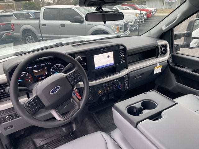 2026 Ford Super Duty F-350 SRW XL