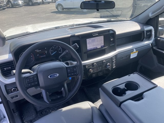 2026 Ford Super Duty F-350 SRW XL