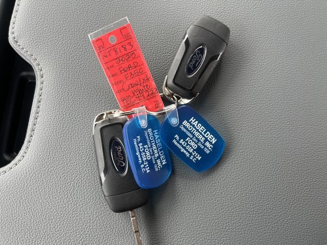 2026 Ford Super Duty F-350 SRW XL