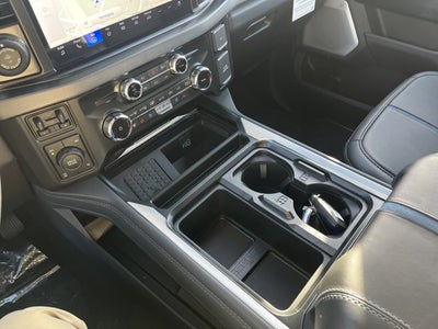 2026 Ford Super Duty F-350 SRW Platinum