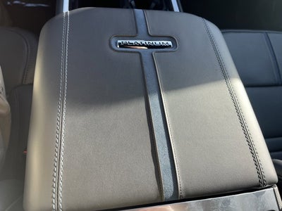 2026 Ford Super Duty F-350 SRW Platinum