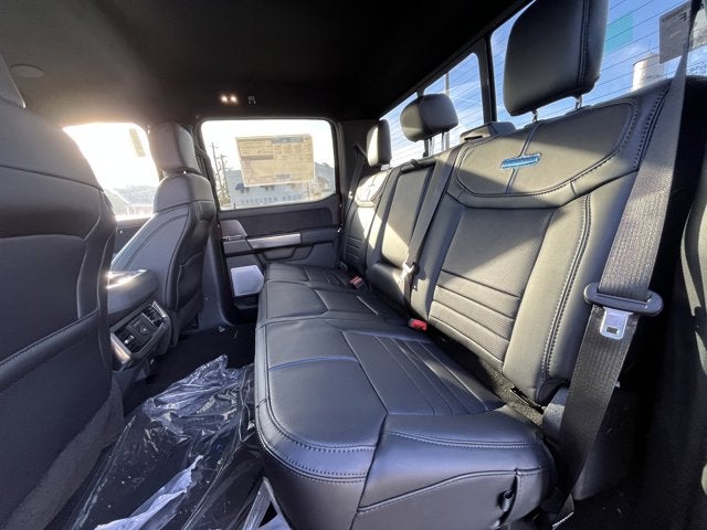 2026 Ford Super Duty F-350 SRW Platinum