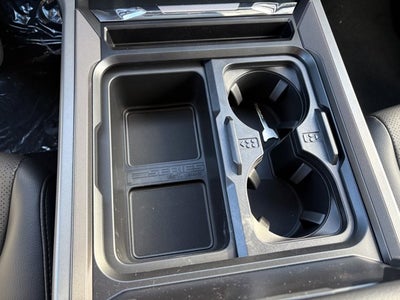 2027 Ford Super Duty F-350 DRW LARIAT
