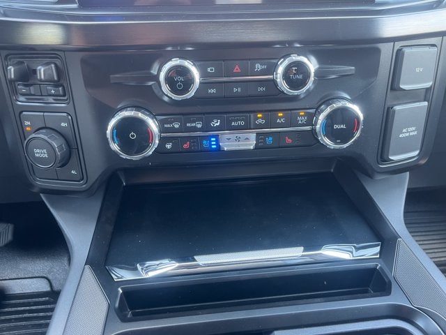 2026 Ford Super Duty F-350 DRW LARIAT