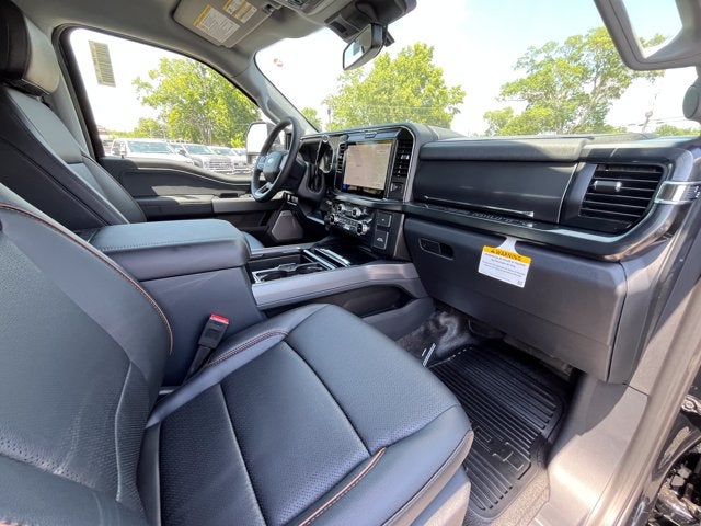 2026 Ford Super Duty F-350 DRW LARIAT