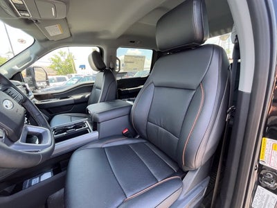 2026 Ford Super Duty F-350 DRW LARIAT