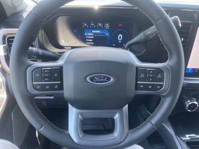2026 Ford Super Duty F-350 DRW LARIAT