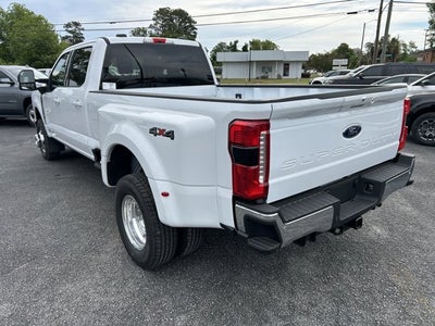 2026 Ford Super Duty F-350 DRW LARIAT
