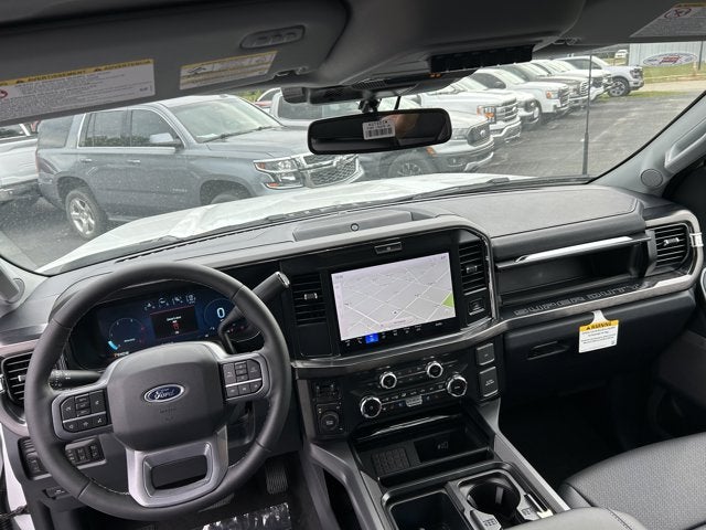 2026 Ford Super Duty F-350 DRW LARIAT
