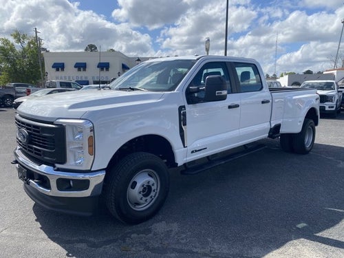 2026 Ford Super Duty F-350 DRW XL