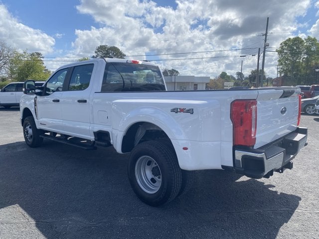 2026 Ford Super Duty F-350 DRW XL