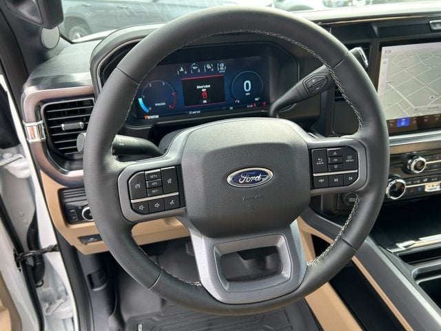 2026 Ford Super Duty F-350 DRW LARIAT