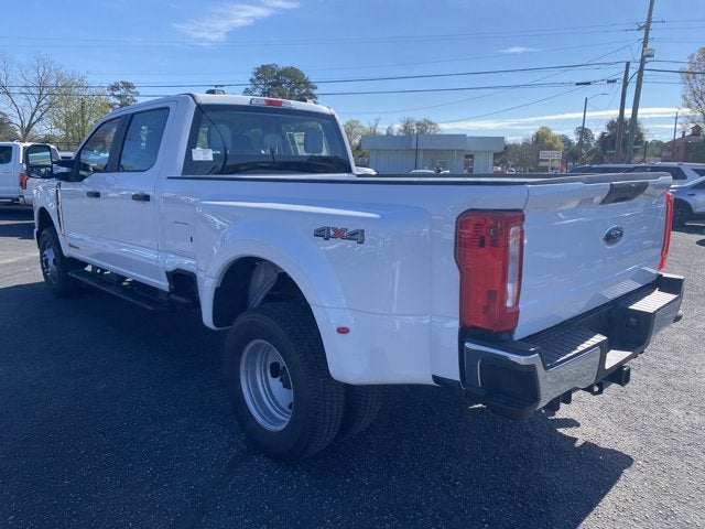 2026 Ford Super Duty F-350 DRW XL