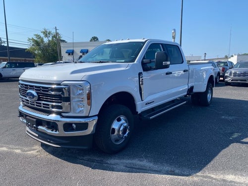 2026 Ford Super Duty F-350 DRW XLT