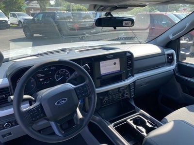 2026 Ford Super Duty F-350 DRW XLT