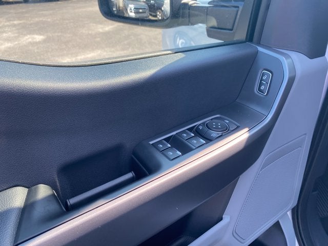 2026 Ford Super Duty F-350 DRW XLT