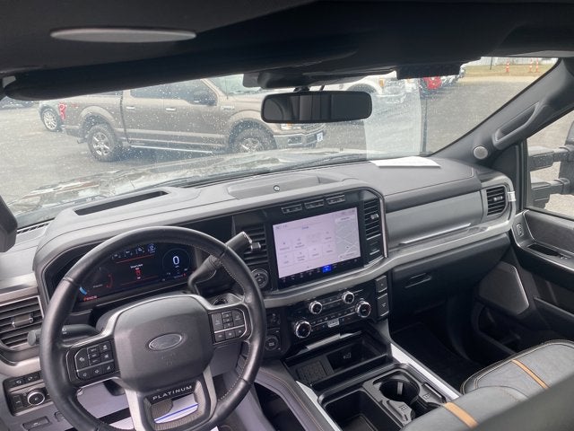2024 Ford Super Duty F-450 DRW Platinum