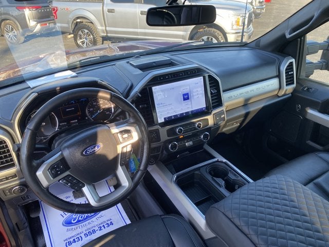 2022 Ford Super Duty F-450 DRW LARIAT