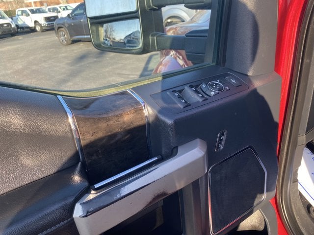 2022 Ford Super Duty F-450 DRW LARIAT