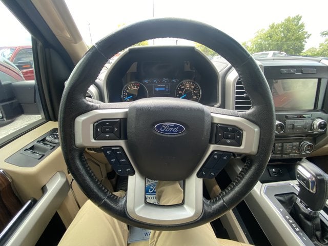 2015 Ford F-150 LARIAT.