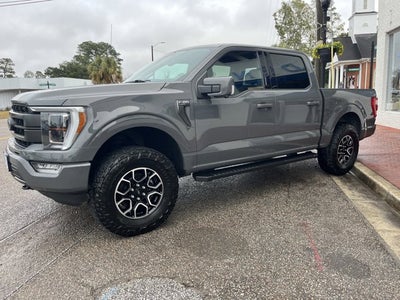 2021 Ford F-150 LARIAT.