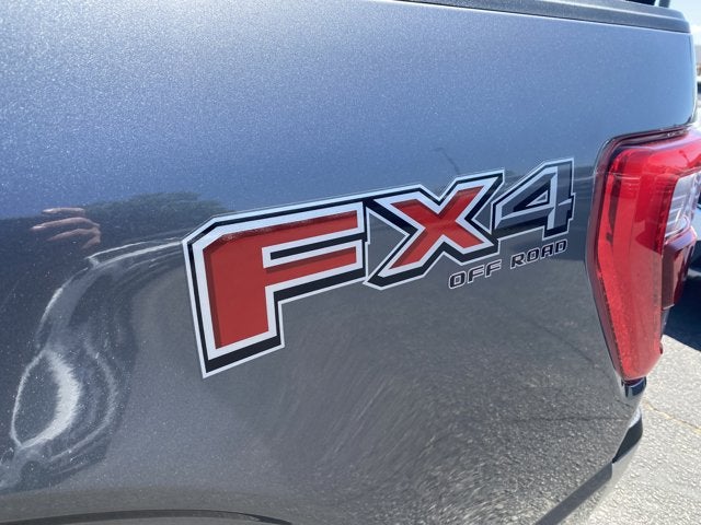 2021 Ford F-150 LARIAT.