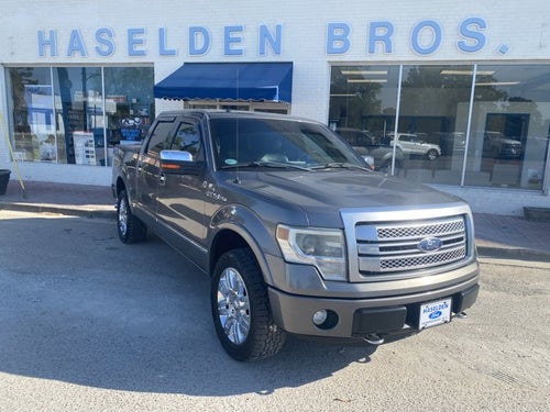 2013 Ford F-150 PLATINUM.