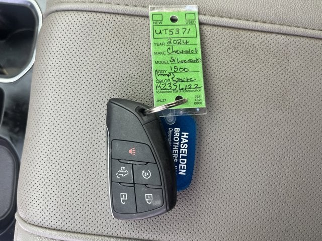 2024 Chevrolet Silverado 1500 LTZ