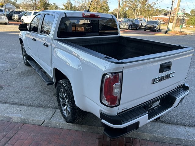 2022 GMC Canyon 4WD AT4 w/Cloth