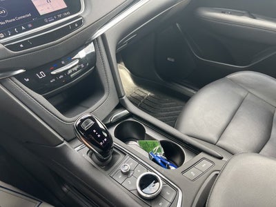 2024 Cadillac XT5 FWD Premium Luxury