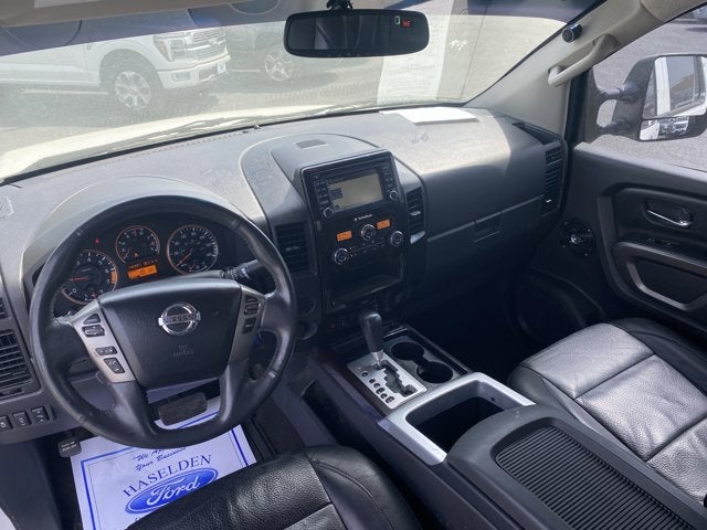 2015 Nissan Titan SL