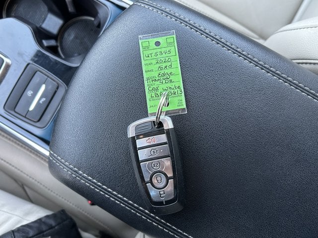 2020 Ford Edge Titanium