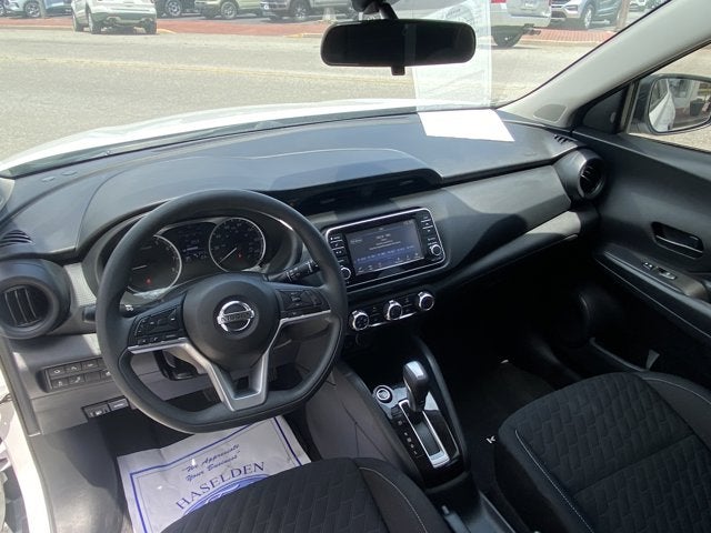 2021 Nissan Kicks S