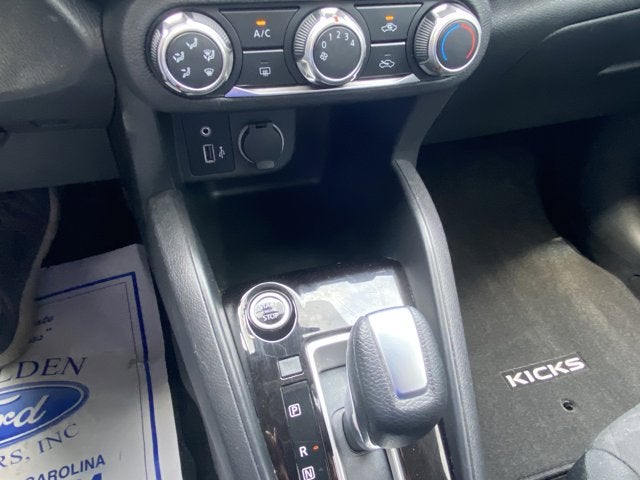 2021 Nissan Kicks S