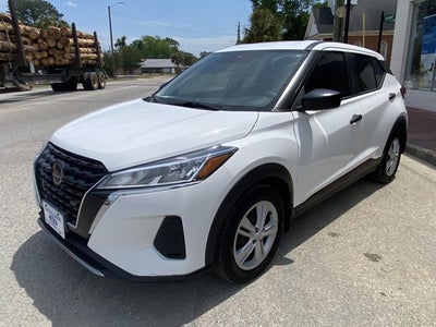 2021 Nissan Kicks S