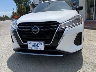 2021 Nissan Kicks S