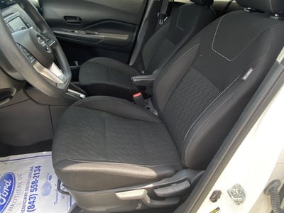 2021 Nissan Kicks S